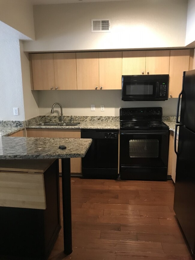 520 S Armenia Ave, Unit 1239G in Tampa, FL - Building Photo - Building Photo