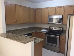 27626 SW 142nd Ave in Homestead, FL - Building Photo - Building Photo