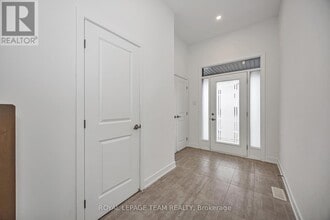 4007 Jockvale Rd in Ottawa, ON - Building Photo - Building Photo