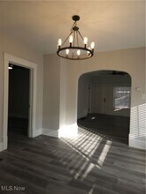 1046 Linden Ave in Akron, OH - Building Photo - Building Photo