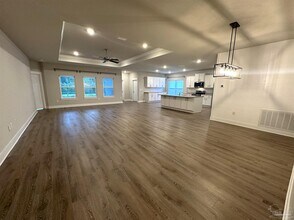 10984 Coues Dr in Bellview, FL - Building Photo - Building Photo