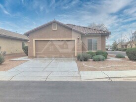 7347 W Millerton Way in Florence, AZ - Building Photo