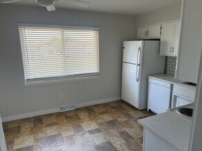 8703 N Hull Dr in Kansas City, MO - Building Photo - Building Photo