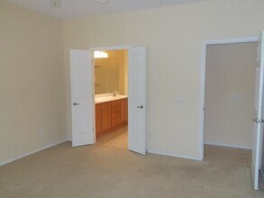 5959 Saddle Horse Ave in Las Vegas, NV - Building Photo - Building Photo