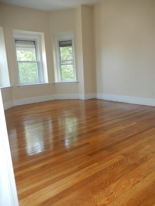 7 Greenmount St, Unit 2