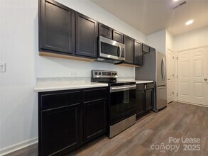 150 Pin Oak Ct in Landis, NC - Building Photo - Building Photo