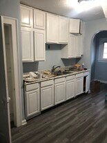 2087 Goodnor Rd in Cleveland Heights, OH - Building Photo