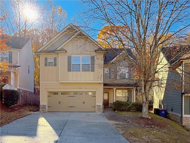 636 Royal Crest Ct in Canton, GA - Building Photo - Building Photo