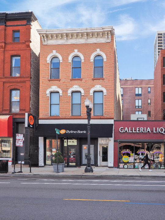 1561 N Wells St in Chicago, IL - Building Photo