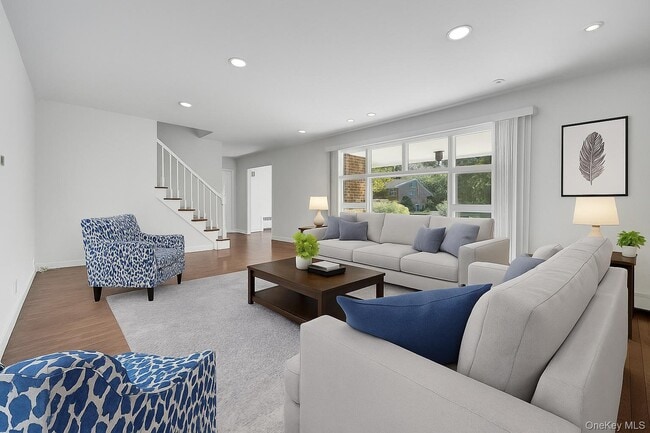 13 Colonial Rd in Scarsdale, NY - Building Photo - Building Photo