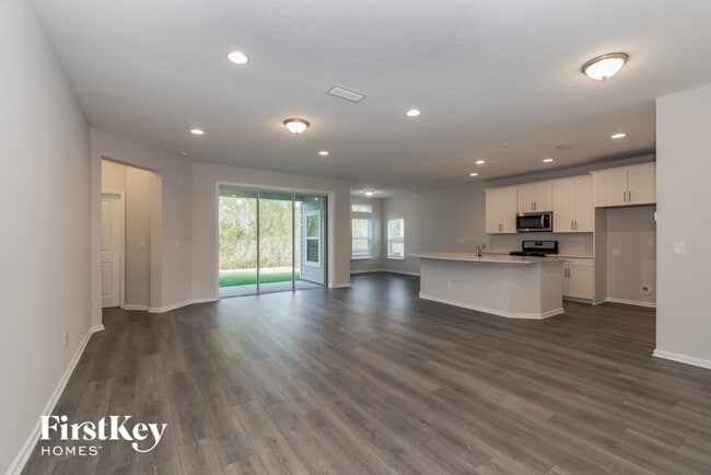 2801 Copperwood Ave in Orange Park, FL - Building Photo - Building Photo