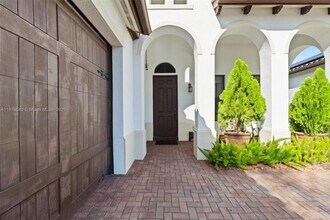 3190 NW 84th Way in Pembroke Pines, FL - Building Photo - Building Photo