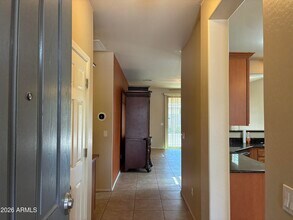 8011 S 70th Dr in Phoenix, AZ - Building Photo - Building Photo