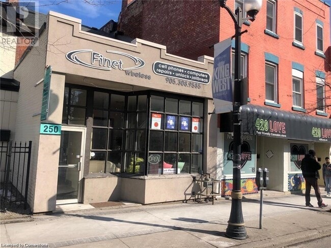 property at 250 King St W