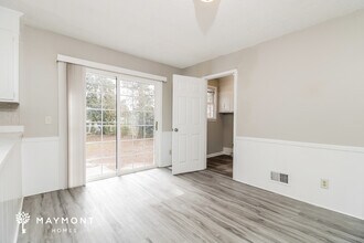 301 Maid Stone Rd in Irmo, SC - Building Photo - Building Photo