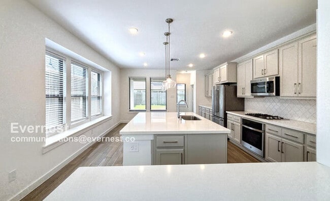 13013 Cobalt Cove Ct in La Marque, TX - Building Photo - Building Photo