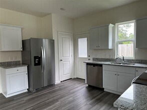 3507 Queensberry Ct in Huffman, TX - Building Photo - Building Photo