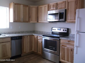 3055 N Corrine Dr in Prescott Valley, AZ - Building Photo - Building Photo