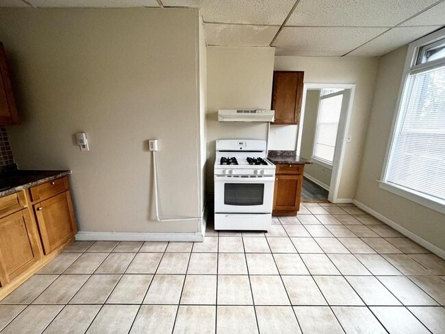 1104 Barrett St in Schenectady, NY - Building Photo - Building Photo