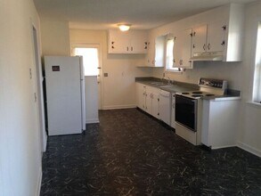 1542 S Beltline Blvd in Columbia, SC - Building Photo - Building Photo
