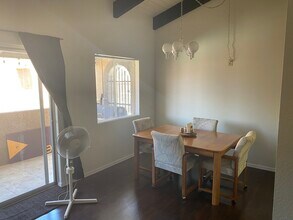 2060 S Rural Rd, Unit Unit C in Tempe, AZ - Building Photo - Building Photo