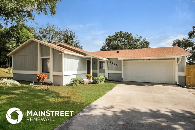 property at 1224 Russell Dr