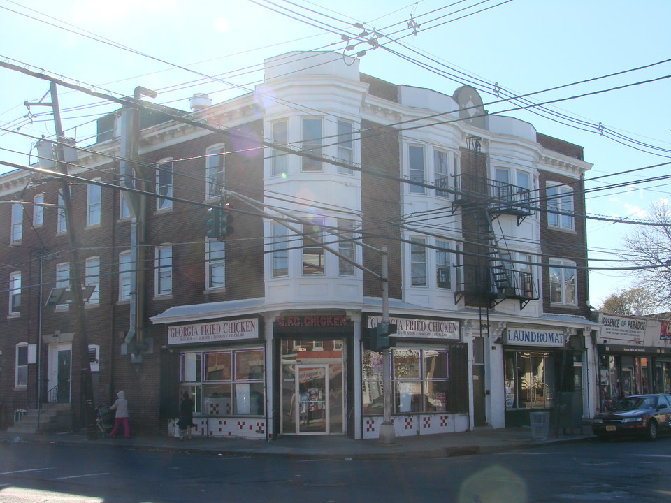 1163-1167 E State St in Trenton, NJ - Foto de edificio