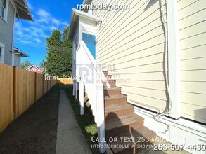 948 S Sheridan Ave in Tacoma, WA - Building Photo - Building Photo