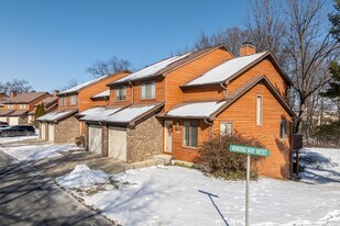 Crooked Crossing in King of Prussia, PA - Building Photo