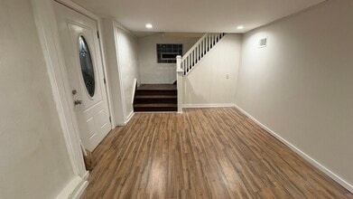 846 Monteiro St in Pittsburgh, PA - Foto de edificio - Building Photo