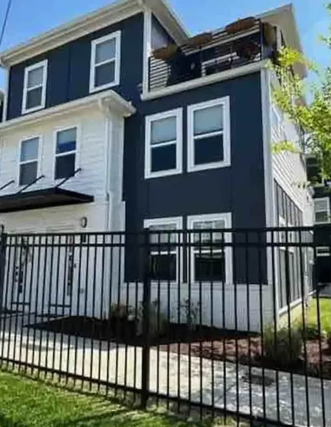 property at 110 Duke St