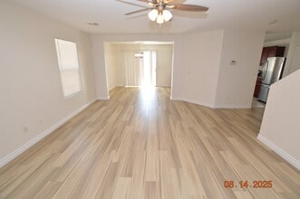 5509 Donaldson Ct in Las Vegas, NV - Building Photo - Building Photo