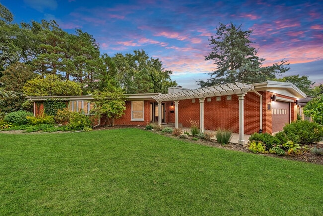 property at 239 Beverly Rd