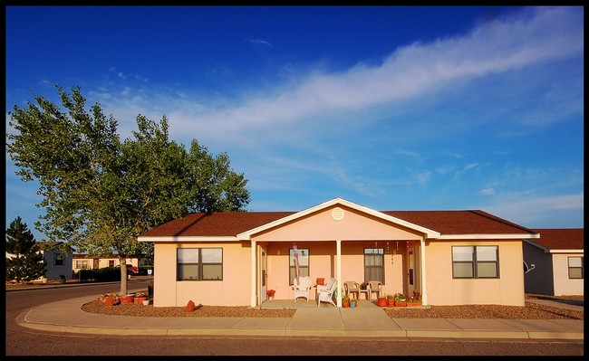 Las Casas de Vida Senior Apartments