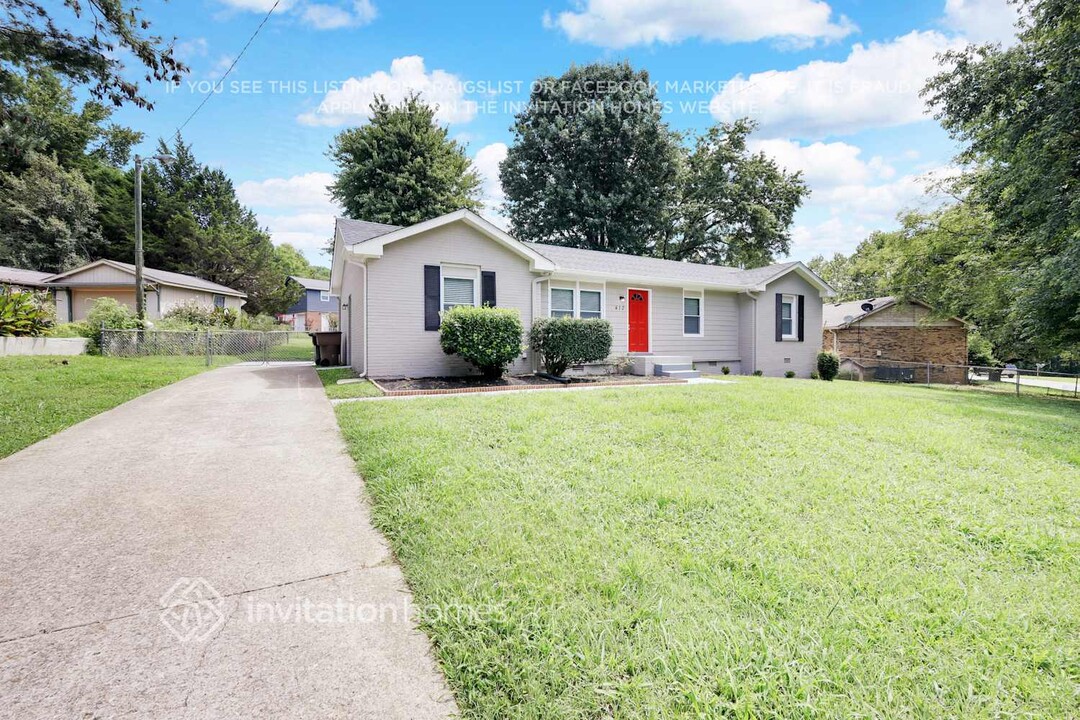 412 Cathy Jo Cir in Nashville, TN - Building Photo