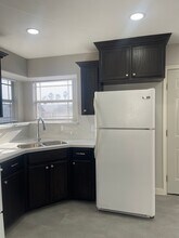 404 E 2nd St, Unit D in La Joya, TX - Building Photo - Building Photo