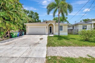 1816 SW 21st St in Fort Lauderdale, FL - Building Photo