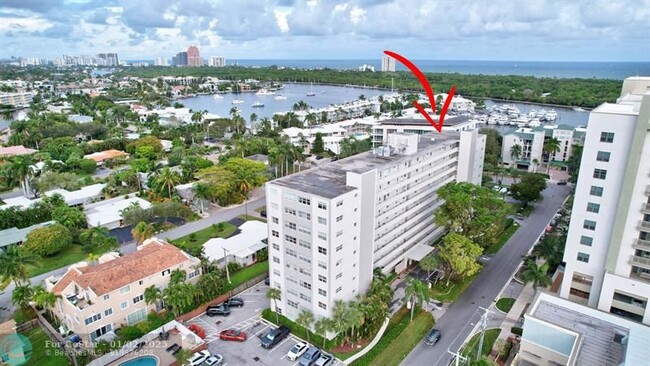 2555 NE 11th St in Fort Lauderdale, FL - Building Photo - Building Photo