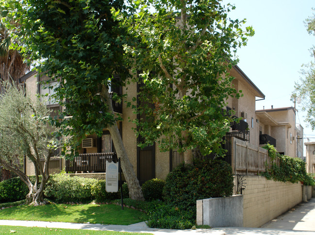 3759 Delmas Ter in Los Angeles, CA - Building Photo - Building Photo