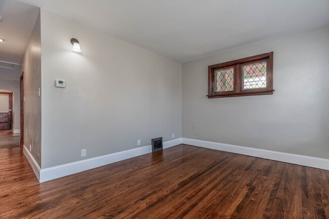 5738 Chippewa St, Unit 5738 in St. Louis, MO - Building Photo - Building Photo