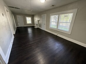 728 N Holmes St in Memphis, TN - Building Photo - Building Photo