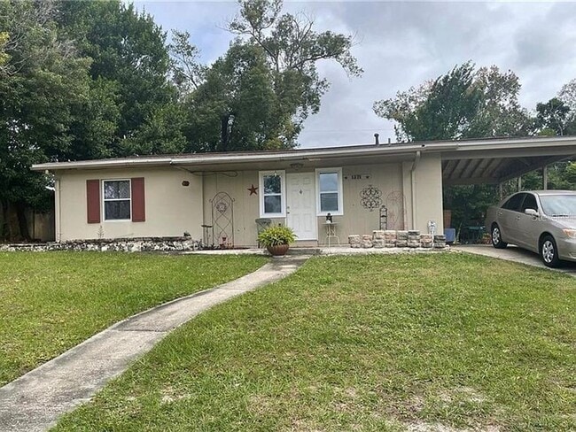 property at 1371 N Normandy Blvd