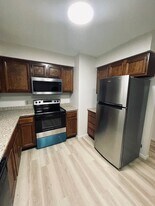 1504 N Washington Ave, Unit 1 in Wellington, KS - Building Photo