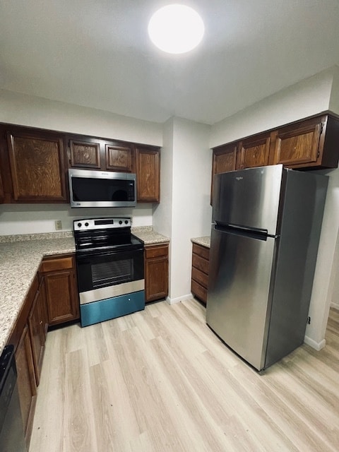 1504 N Washington Ave, Unit Unit 1 in Wellington, KS - Foto de edificio