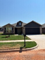 2316 SE 92nd Terrace in Oklahoma City, OK - Building Photo