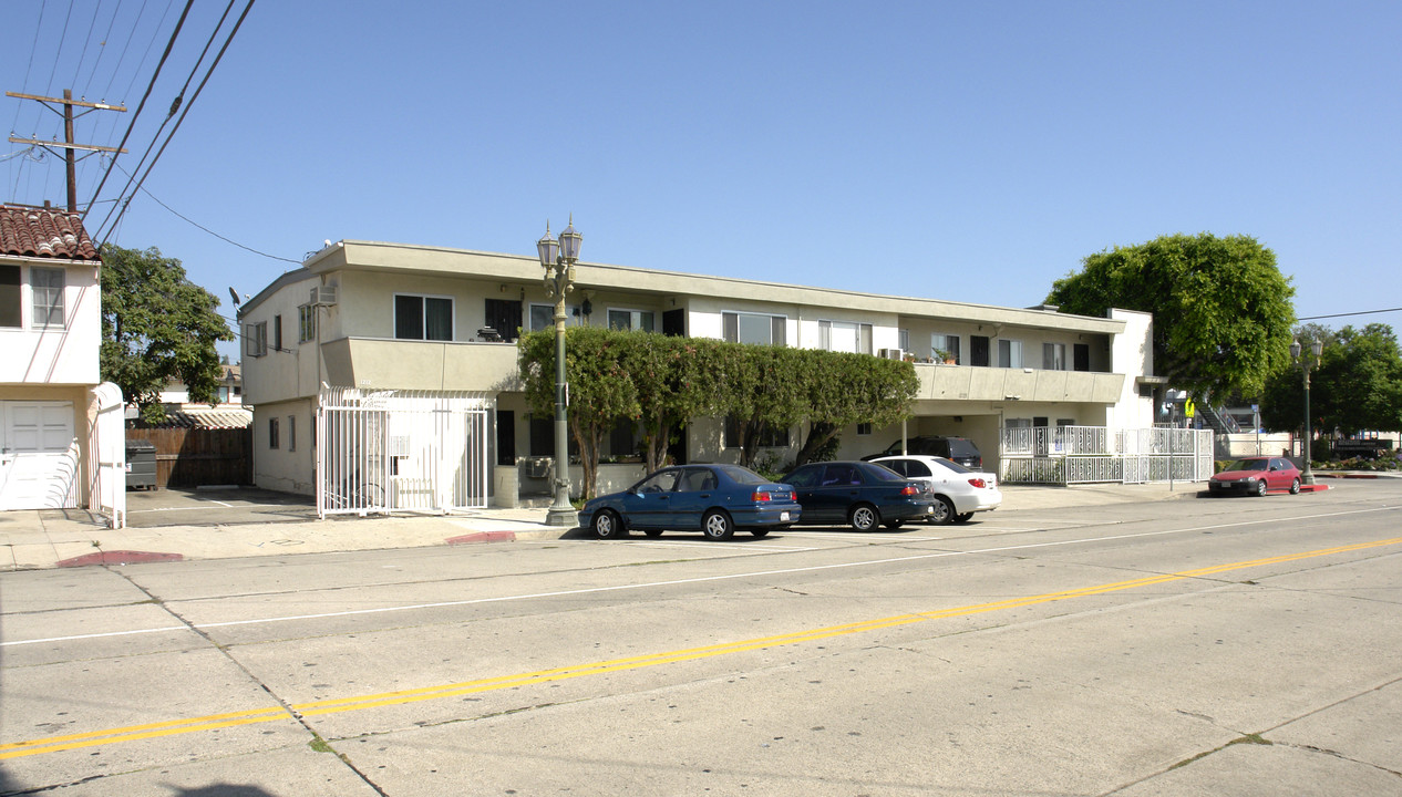 Colex in Los Angeles, CA - Foto de edificio