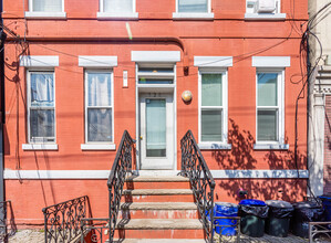 320 Madison St in Hoboken, NJ - Building Photo - Building Photo