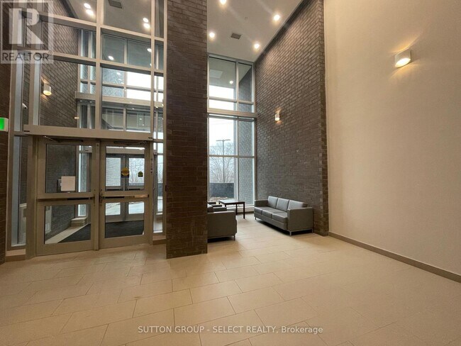 99-999 Pond Mills Rd in London, ON - Building Photo - Building Photo