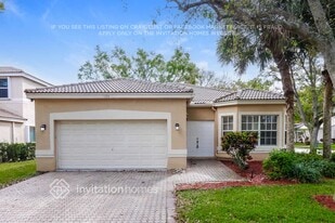 5804 NW 49th Ln in Coconut Creek, FL - Building Photo