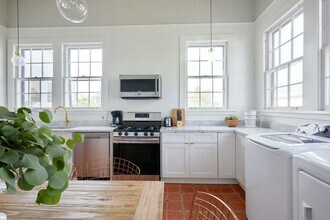 2317 N Rampart St in New Orleans, LA - Building Photo - Building Photo